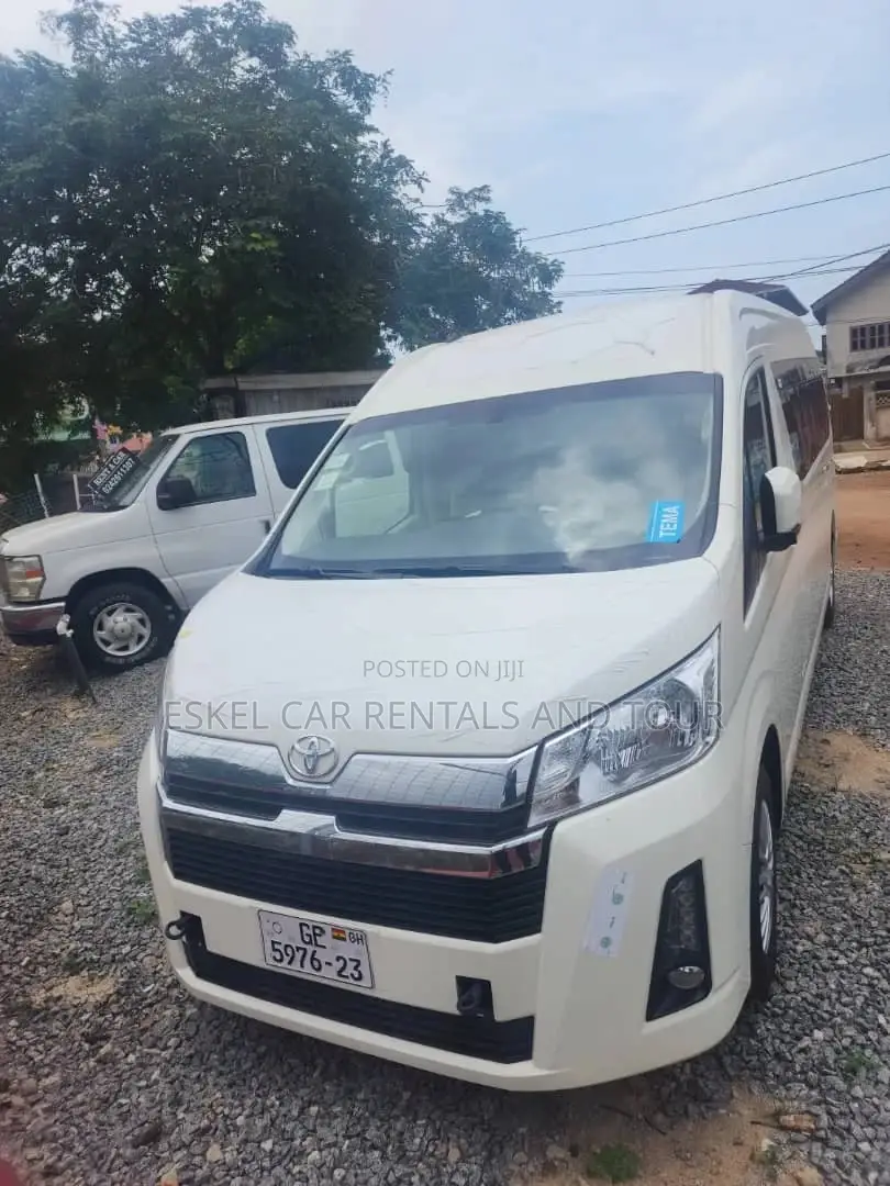 Toyota Hiace Bus 13 Seater for Rental Comes With Driver