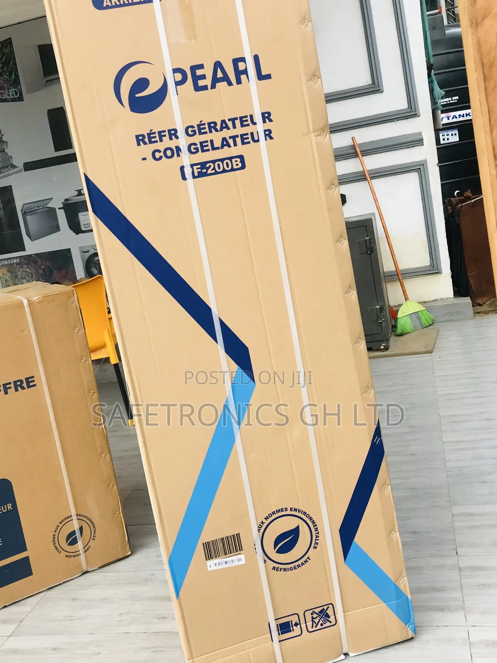 PF-200B Doubledoor Fridge Bottomfreezer Pearl 212 Liters