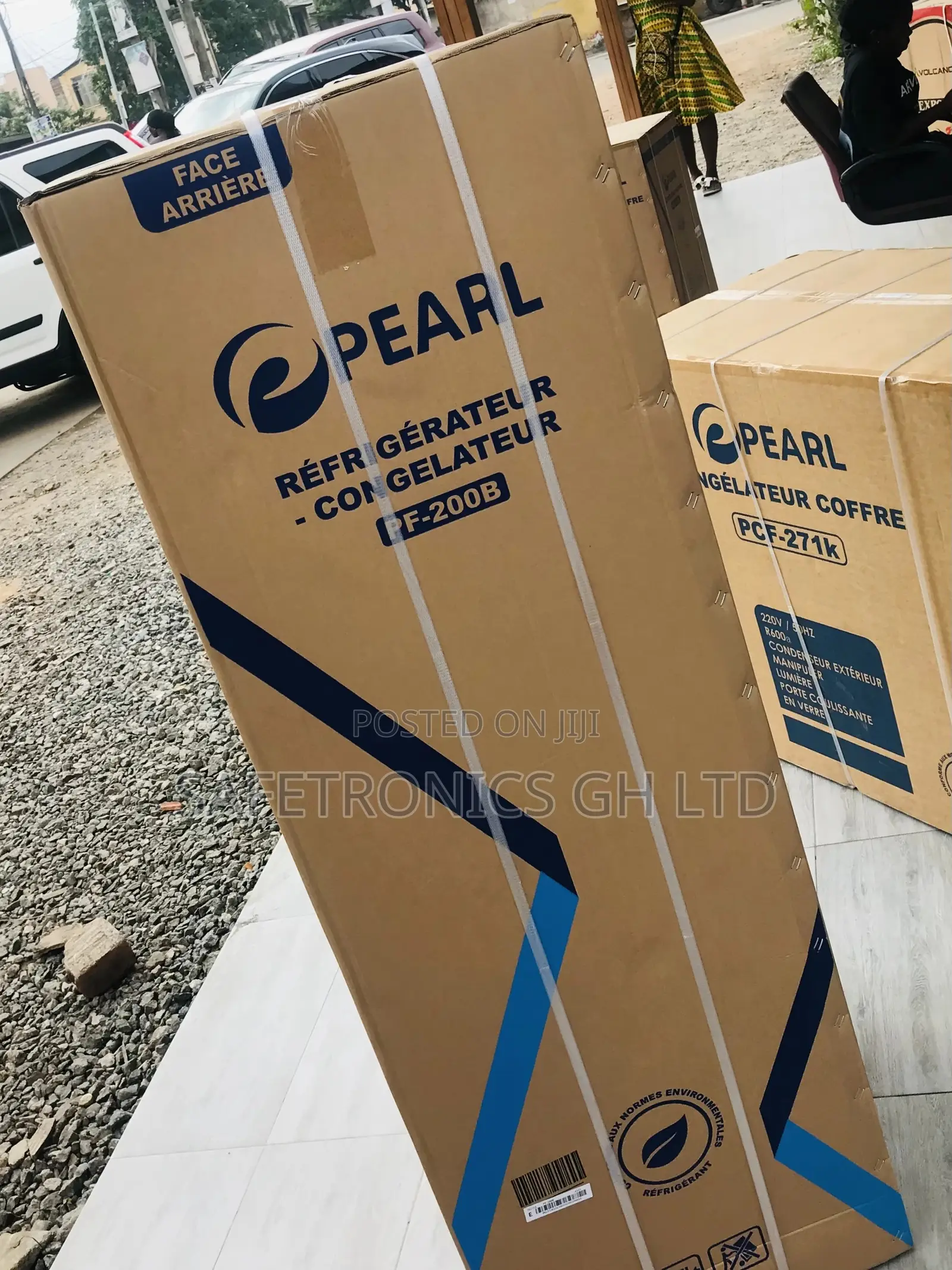 Doubledoor Bottomfreezer Pearl PF-200B 140 Liters 