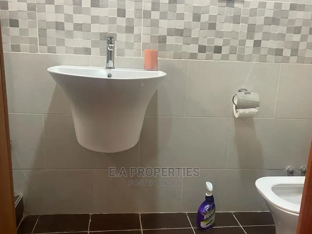 4bdrm House in E A Properties, Ability for sale