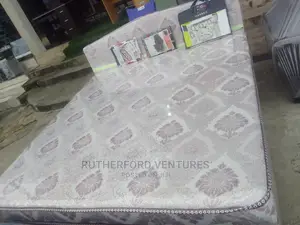 Queen Size Complete Bed