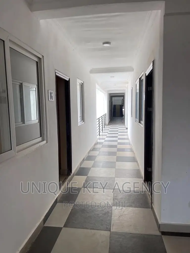 2bdrm Apartment in Unique Agency, Kwabenya for rent