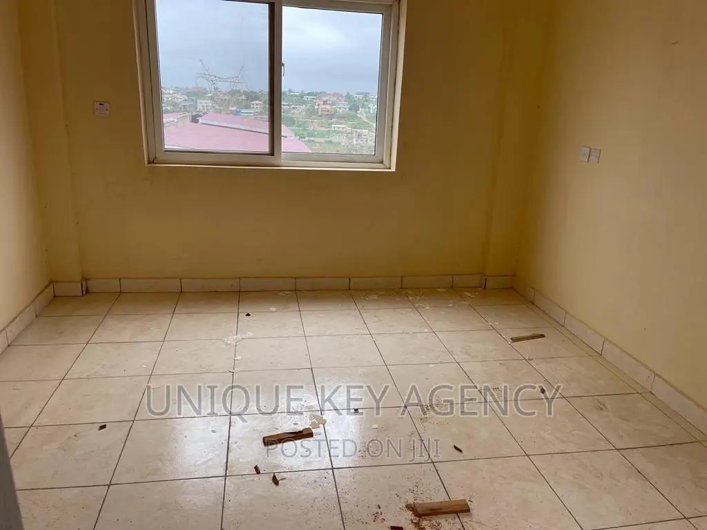 2bdrm Apartment in Unique Agency, Kwabenya for rent