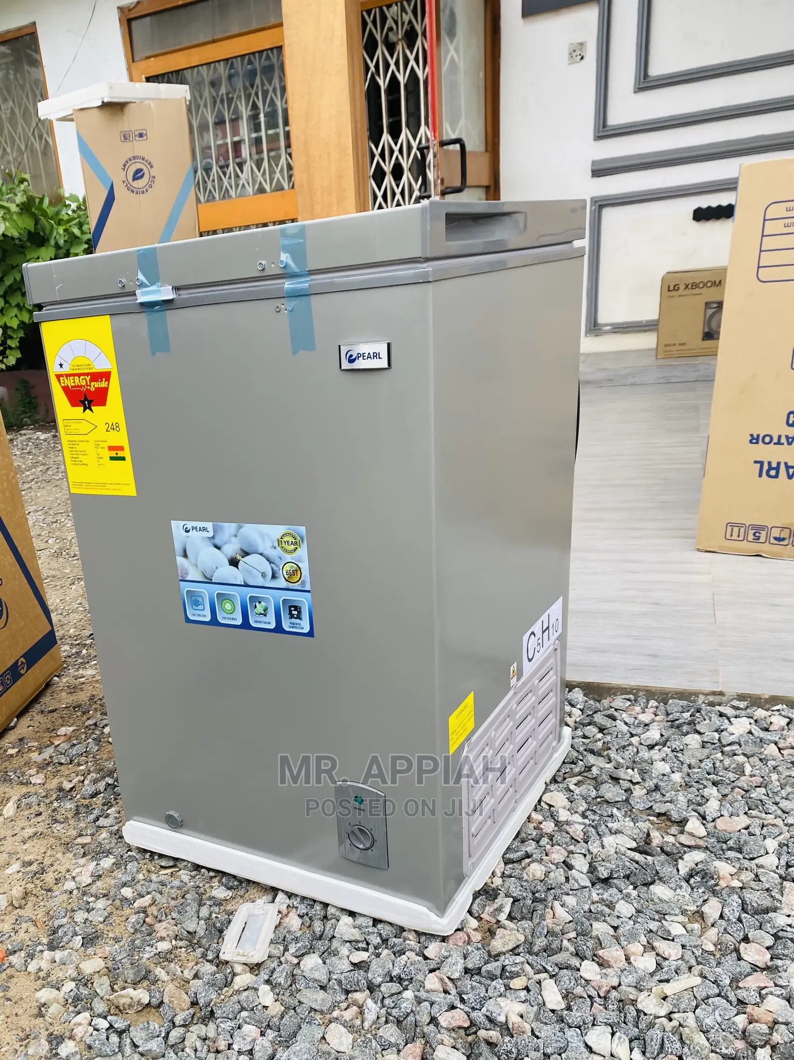 Extremely Quality Pearl PCF-185 Chest Freezer Available 
