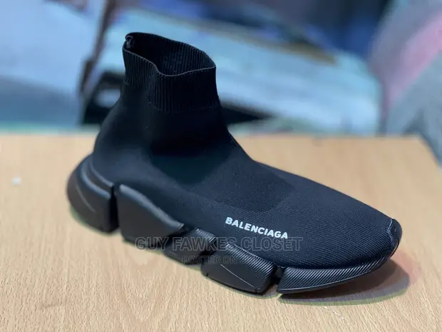 Sepatu Balenciaga Triple Black Balenciaga Sock Balenciaga Socks Running  Shoes