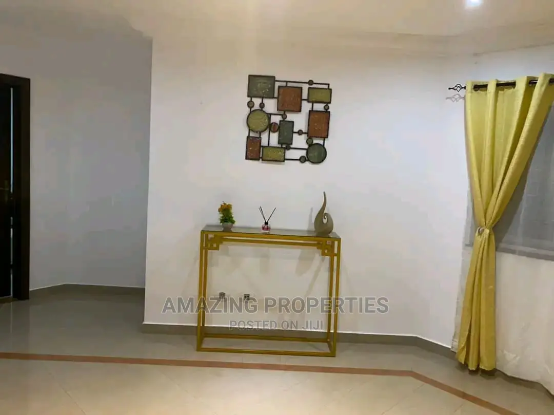 5bdrm House in Adjiriganor for rent