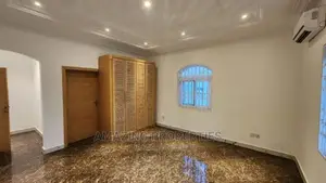 5bdrm House in East Legon for rent