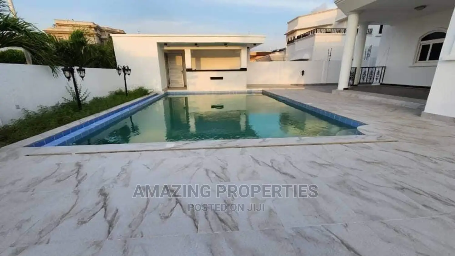 5bdrm House in East Legon for rent