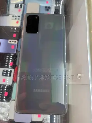 New Samsung Galaxy S20+ 5G 128 GB Black