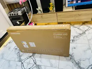 Awesome  New Samsung UHD Smart 43”Bu8072