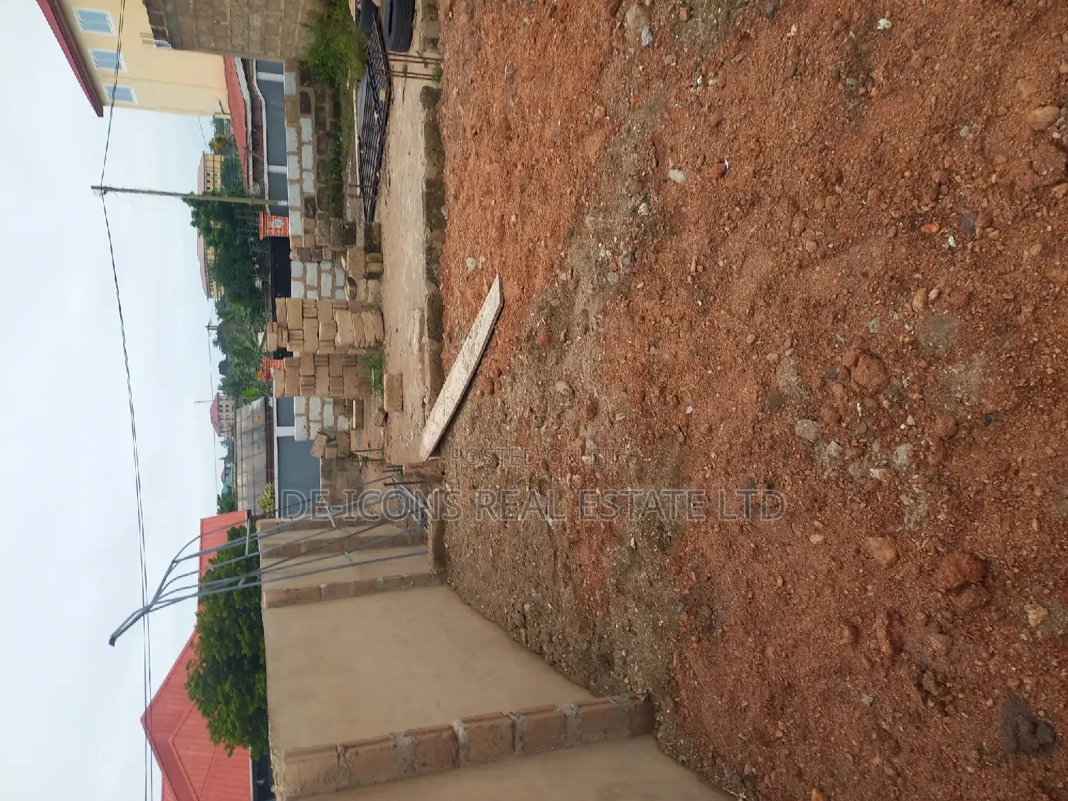 4 Stores, 4 Units of 2bedrooms Self Con. Storey 4 Sale