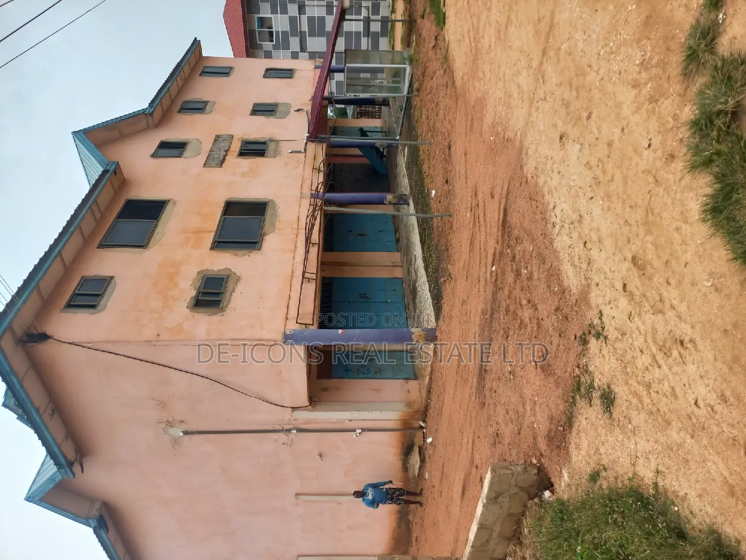 4 Stores, 4 Units of 2bedrooms Self Con. Storey 4 Sale