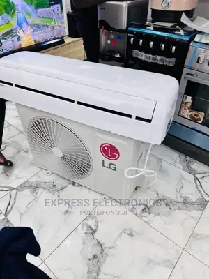 2.5hp Fast Cooling Compressor Split AC White