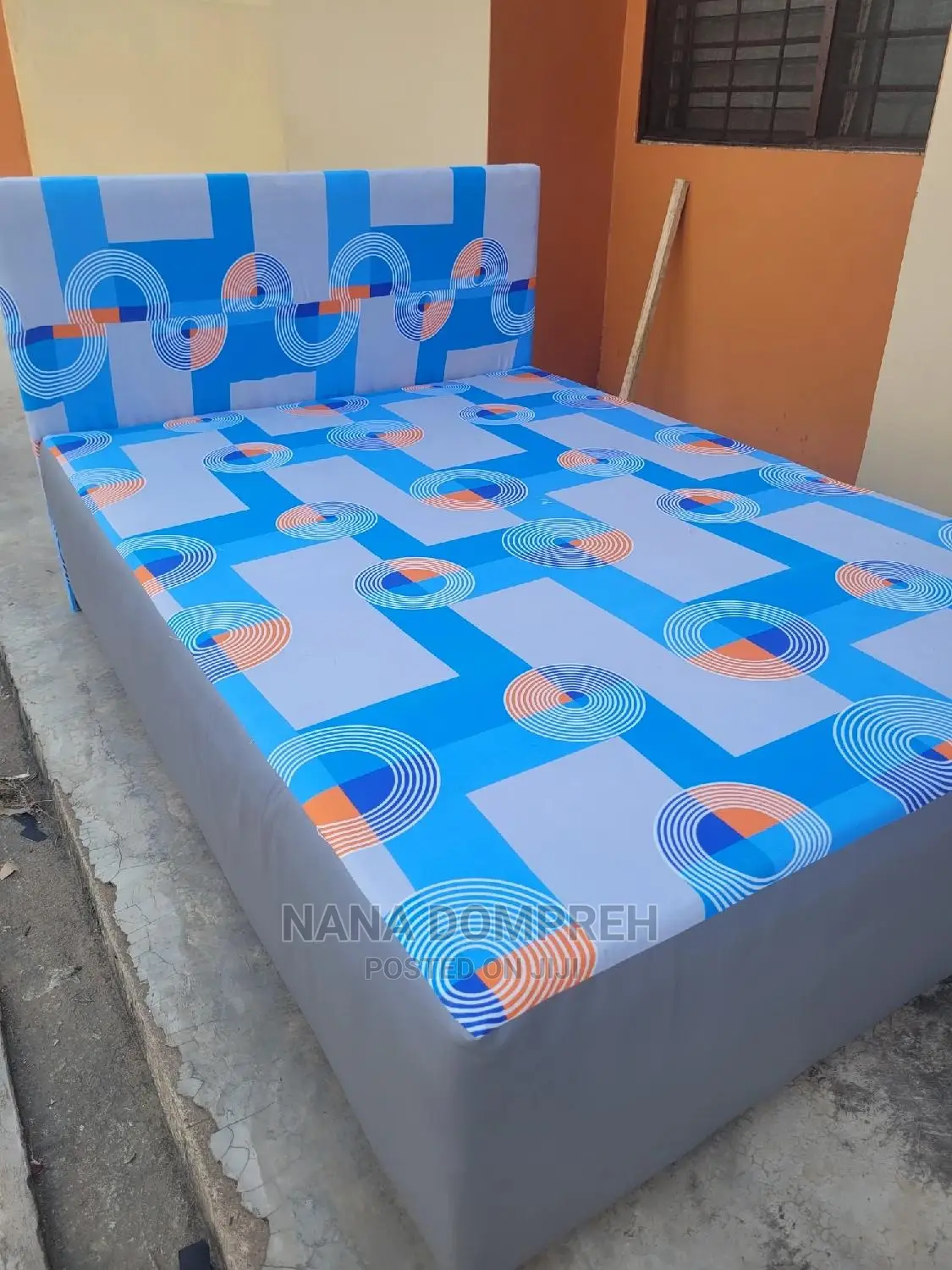 Inbuilt Double Bed