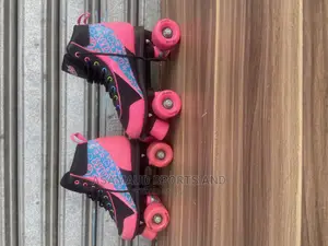 Original Roller Skating Shoes at Cool Price