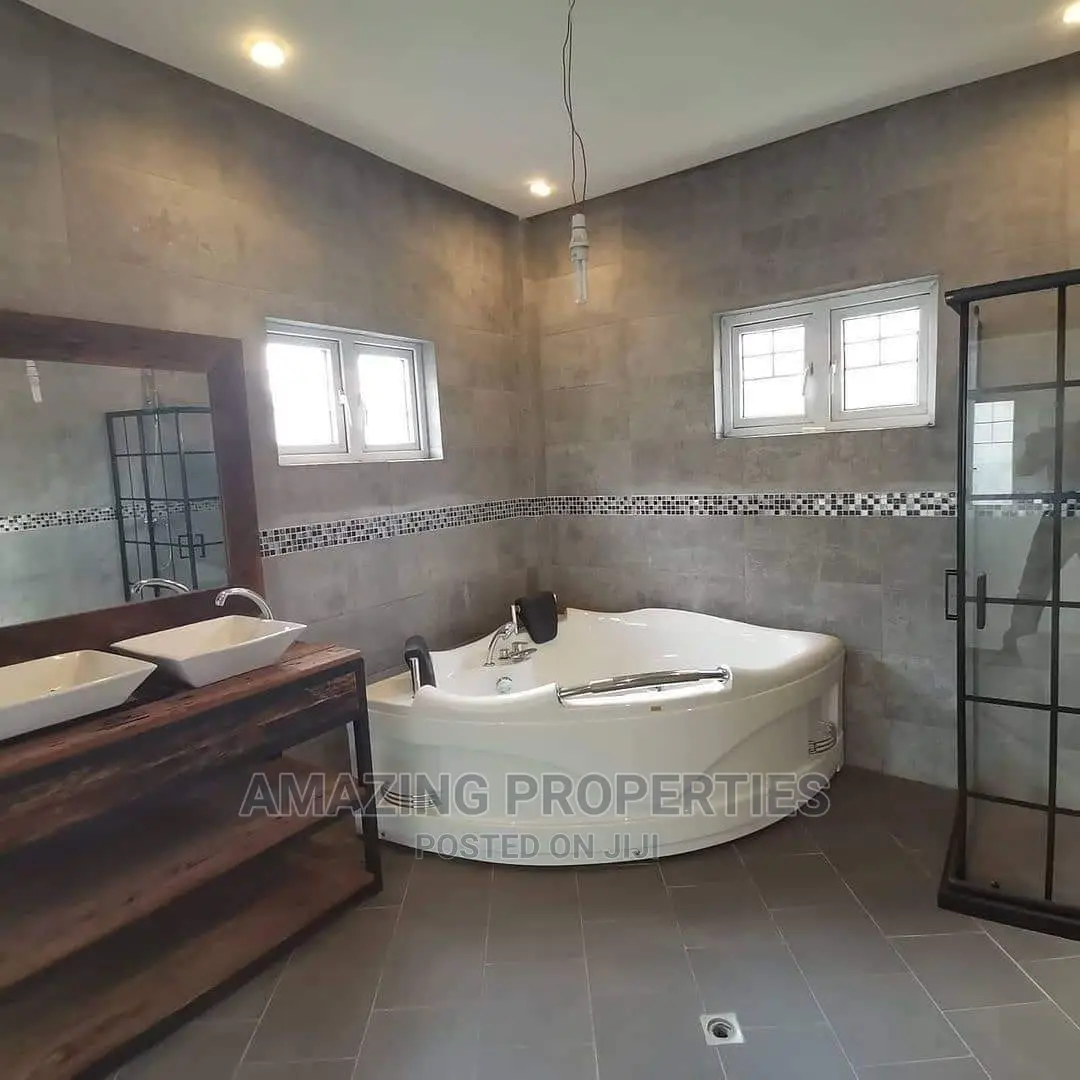 4bdrm House in Burma Hills, East, Spintex for sale