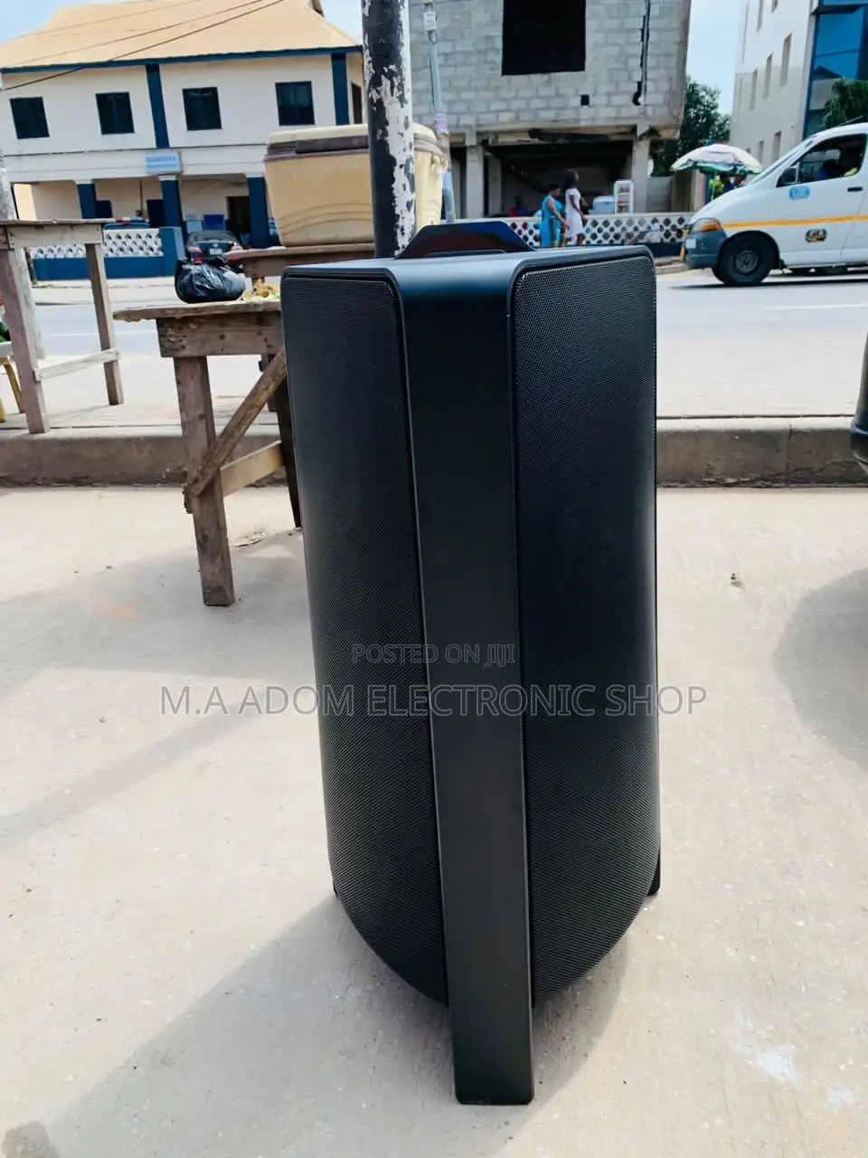 High Standard Samsung 1500W Sound Tower