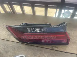 Honda CRV 2018-2022 Bootlight