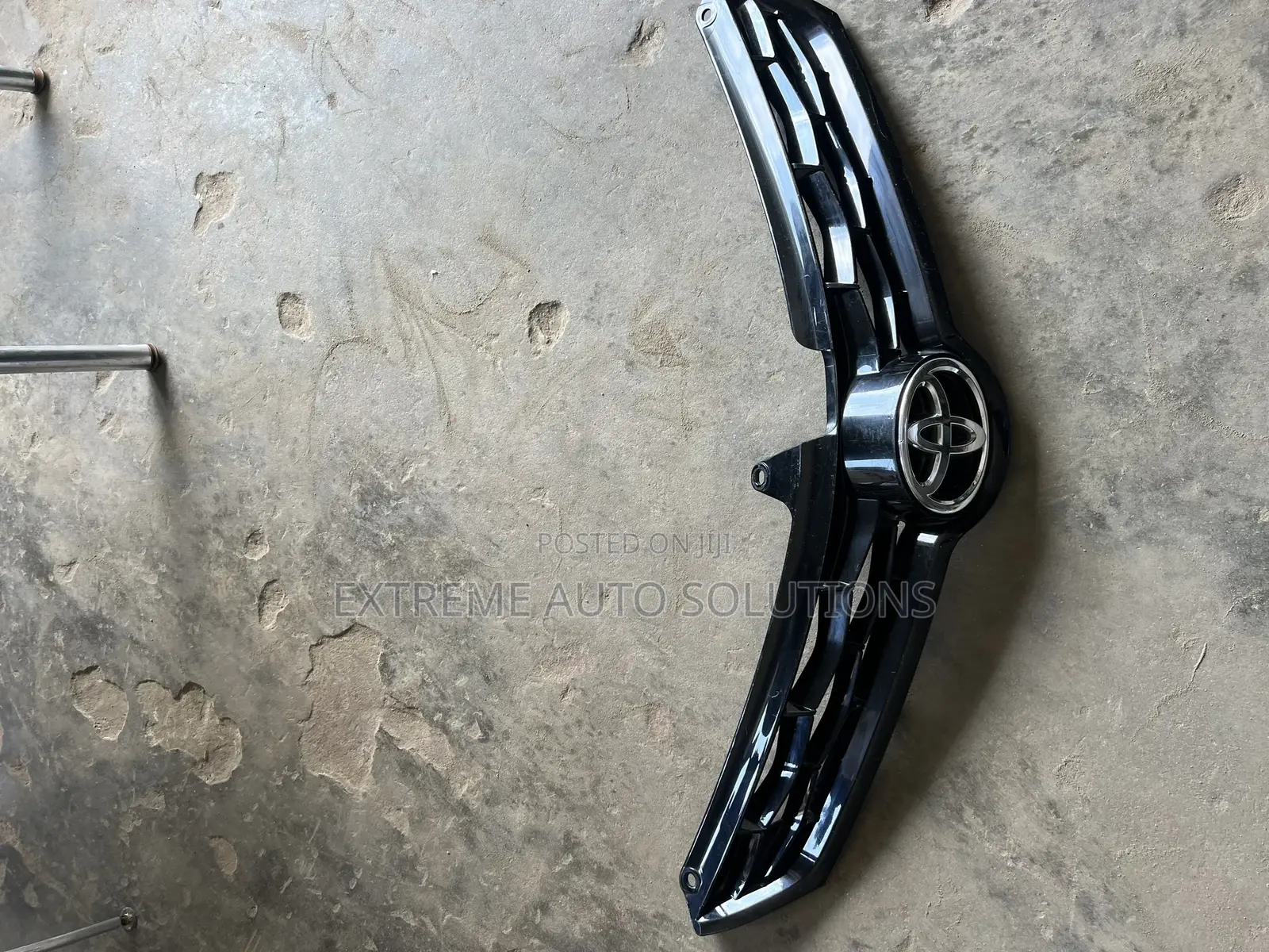 Toyota Corolla 2014 - 2016 Top Grille