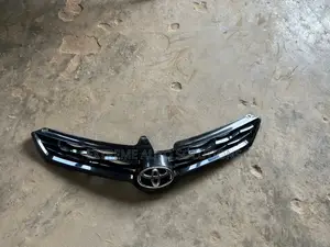 Toyota Corolla 2014 - 2016 Top Grille