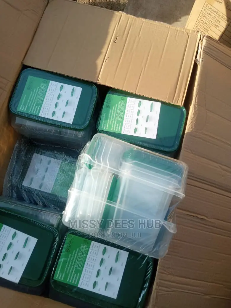 Storage Bowls With Lids ( 17pcs)