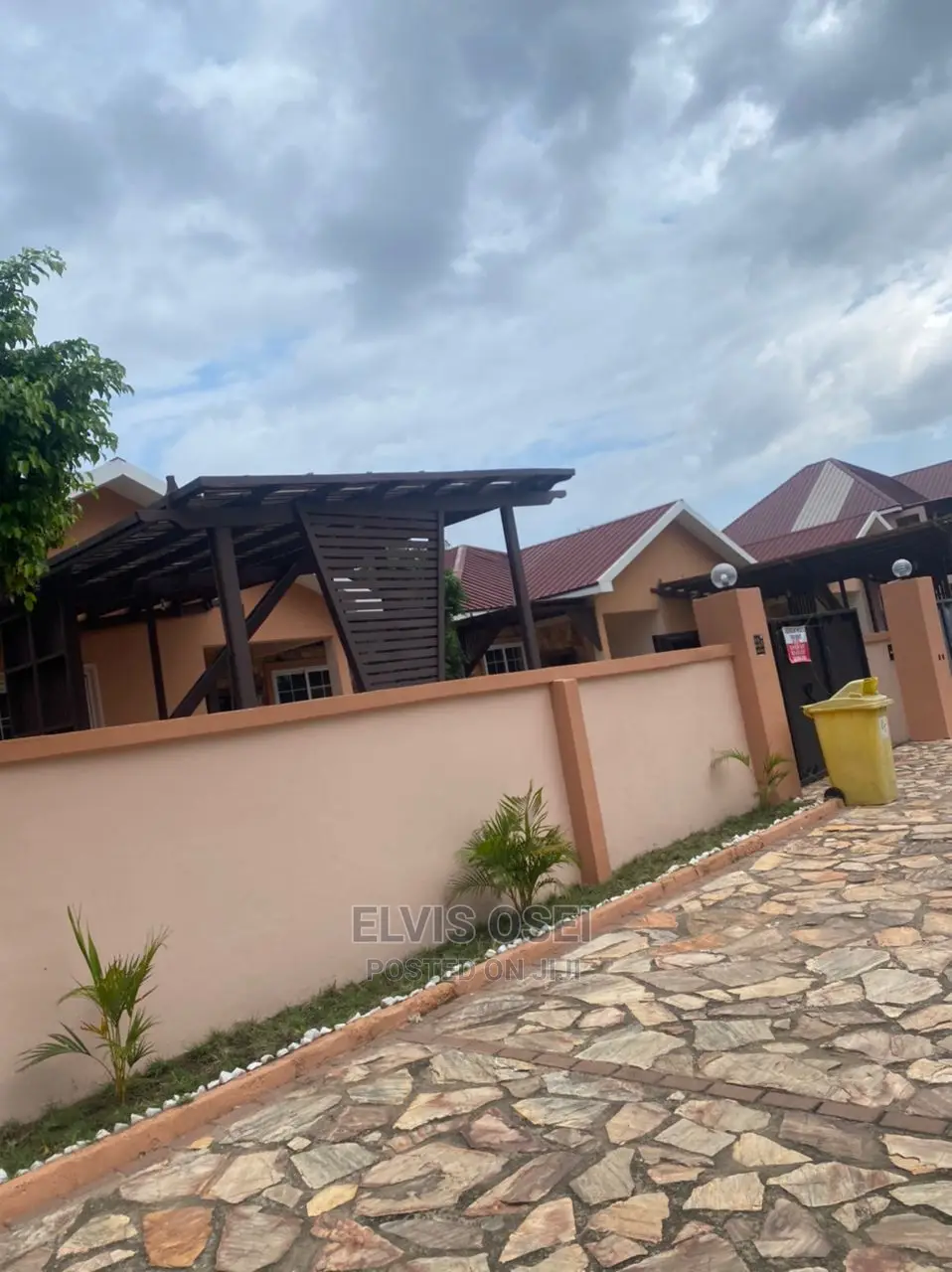 3bdrm House in Golf Hills, Achimota for rent