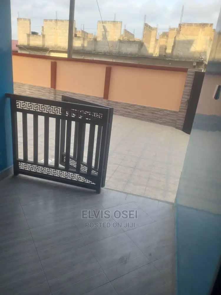1bdrm Apartment in Oduman Hospital, Ablekuma for rent