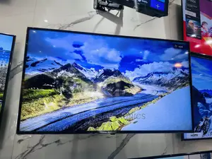 Smart Connectivity Airplay Samsung UHD 43”Bu8072