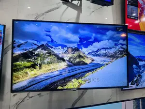 Smart Connectivity Airplay Mode Samsung 50”Au7172 UHD 
