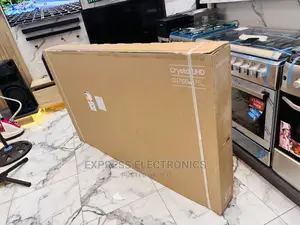 Smart Connectivity Airplay Samsung UHD 75”Cu8002 Tv 