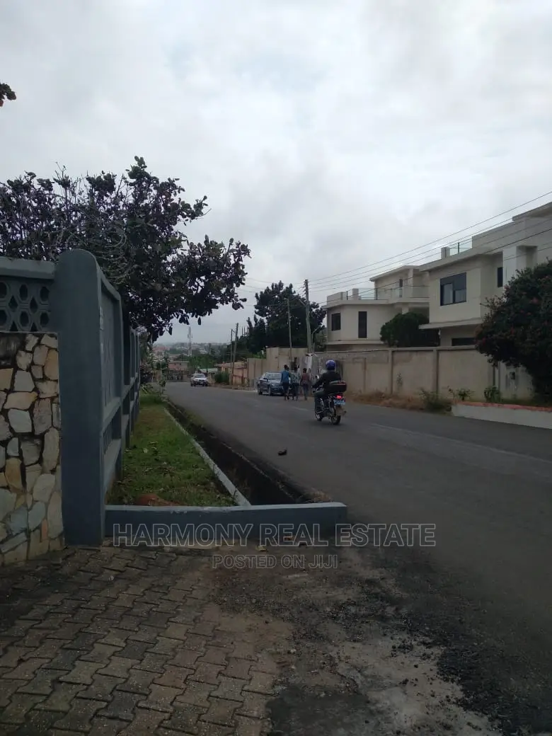 4bdrm House in Abelemkpe for rent