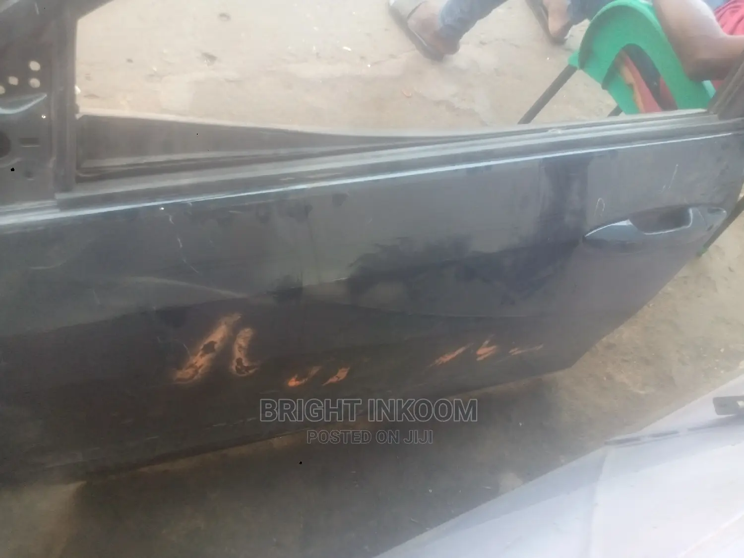 Toyota Corolla 2013 2014 2015 2016 Front Door