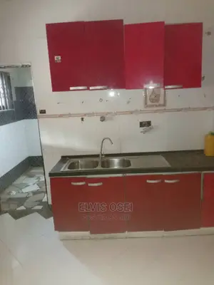 4bdrm House in 21, Kasoa for sale