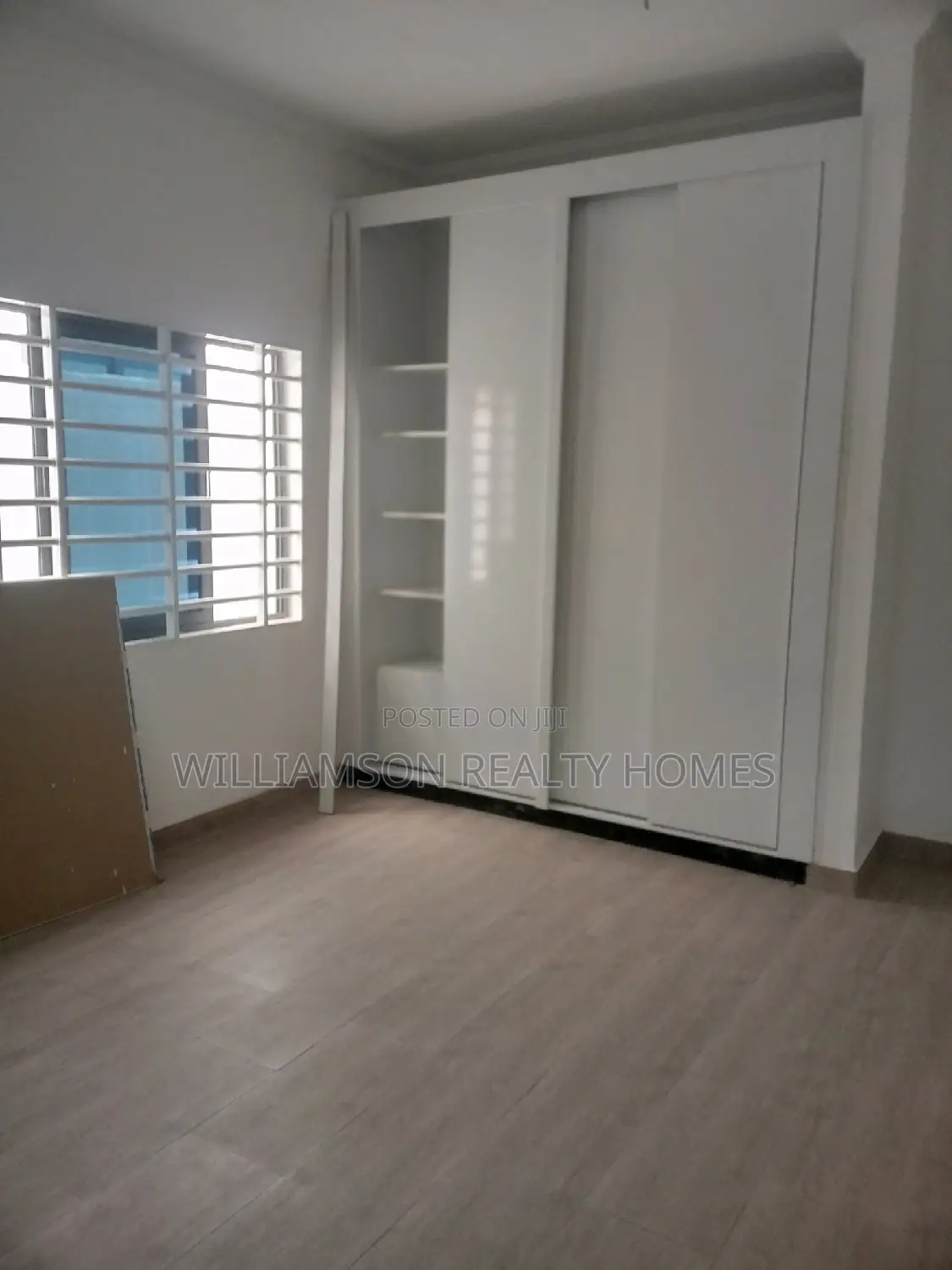 3bdrm House in Hfc Estate, Spintex for sale