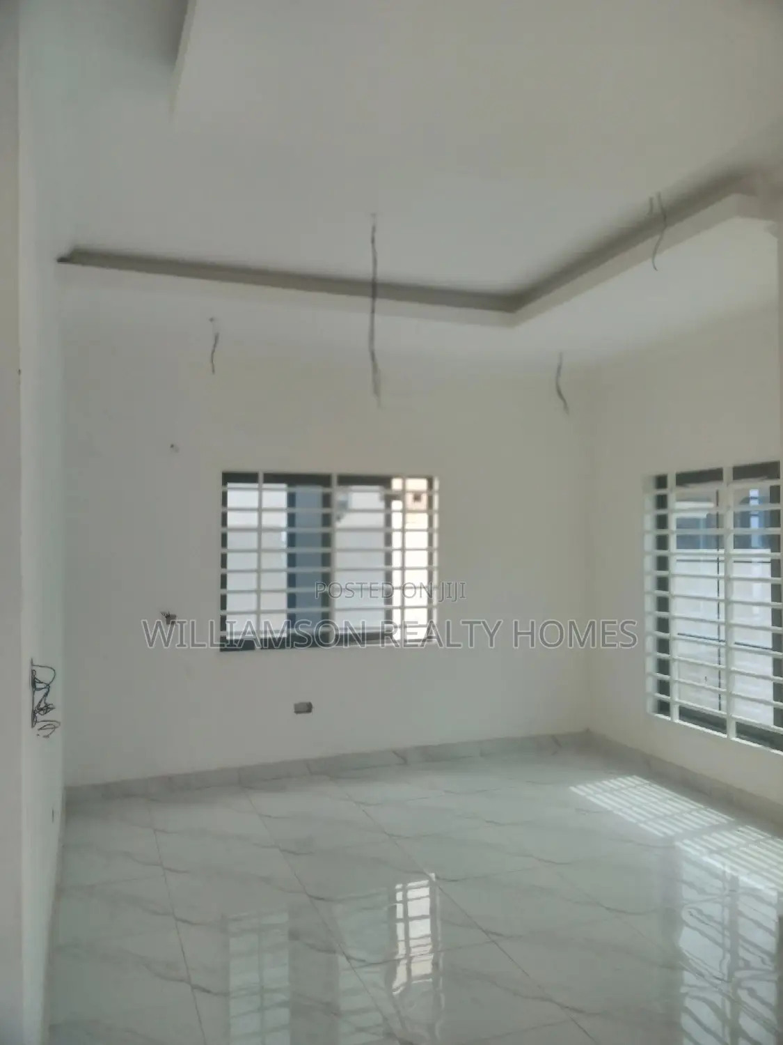 3bdrm House in Hfc Estate, Spintex for sale