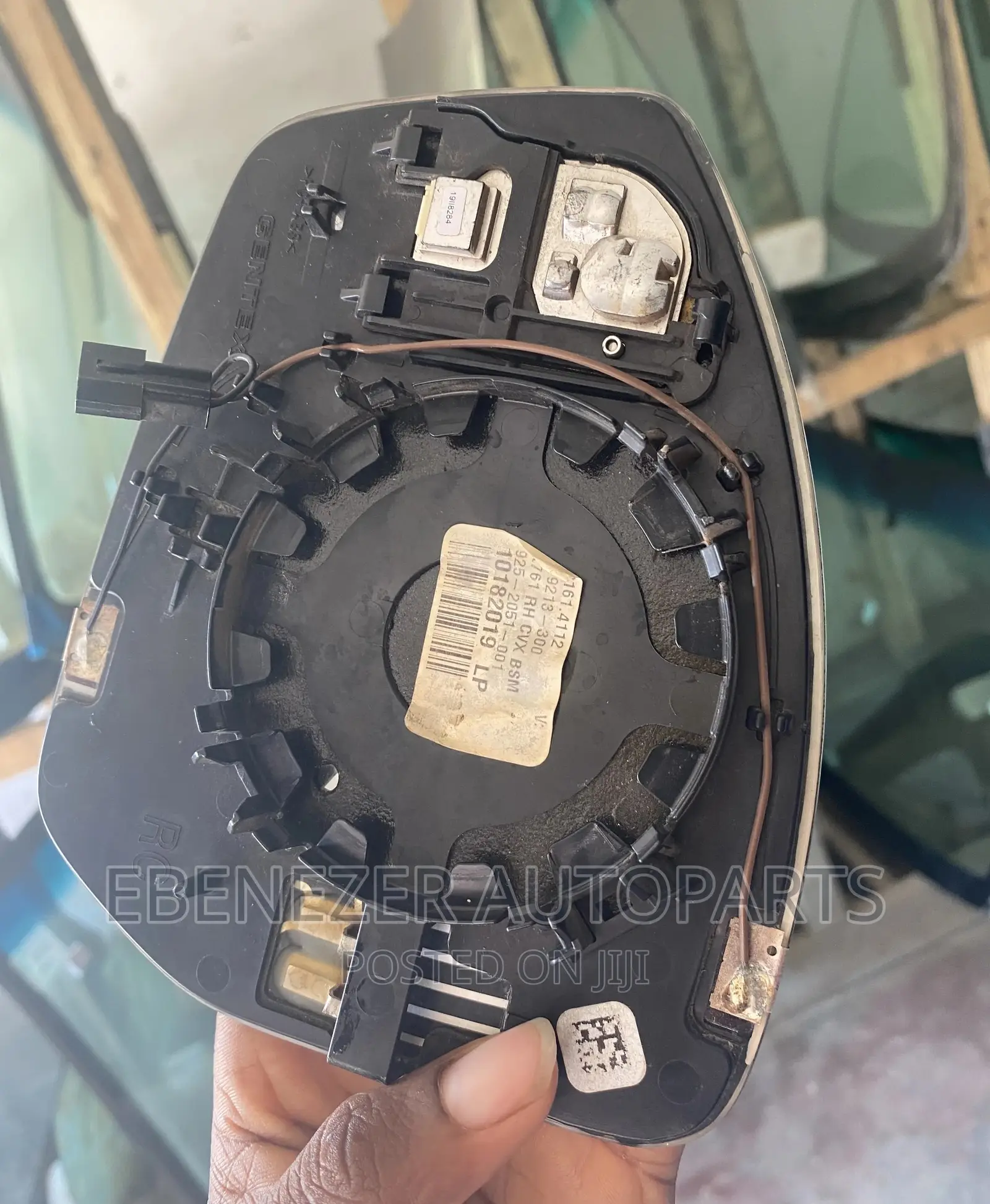 Range Rover Velar Driving Mirror Glass