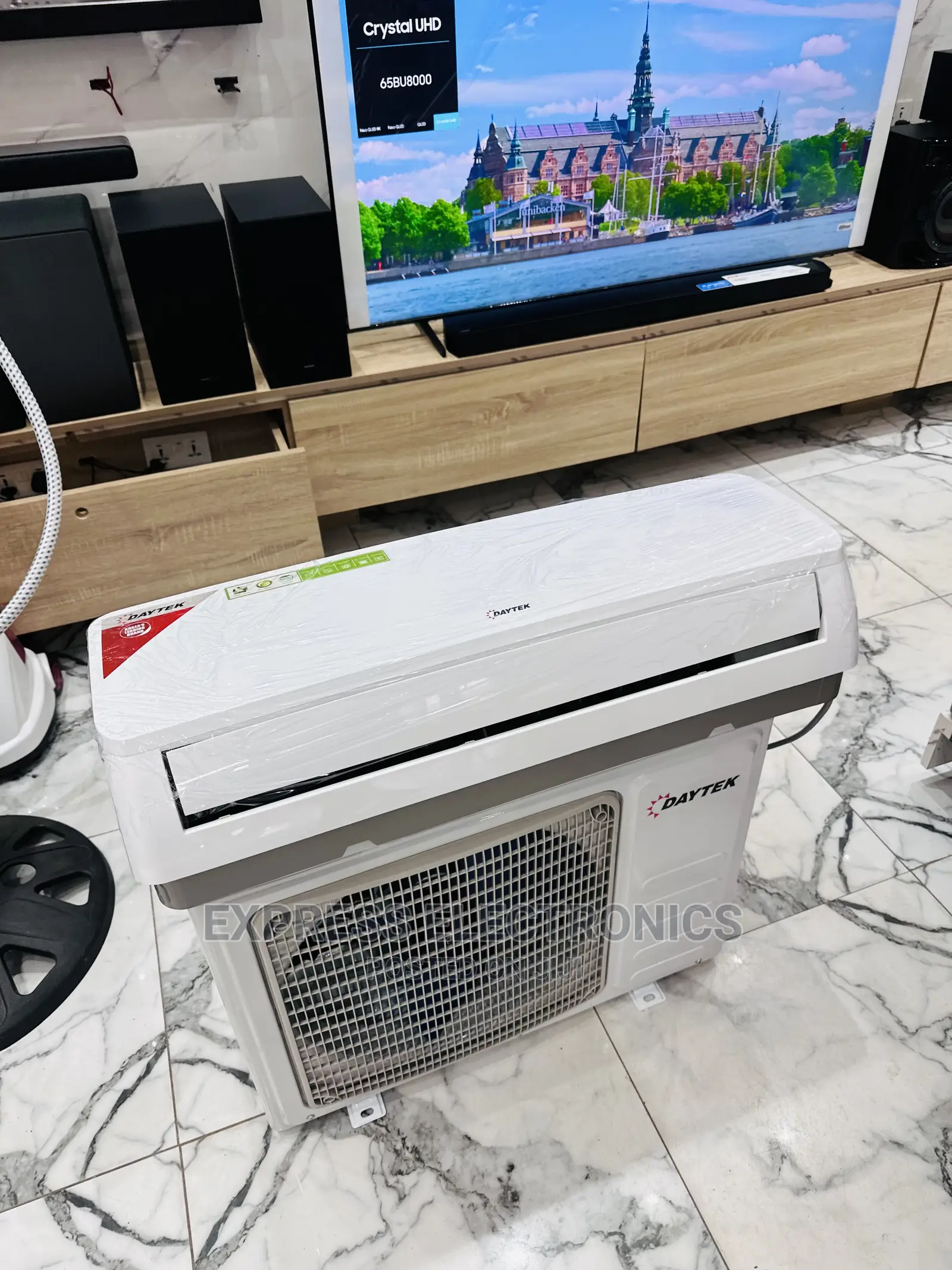 Easy to Install Split R410 Gas 1.5hp Daytek AC