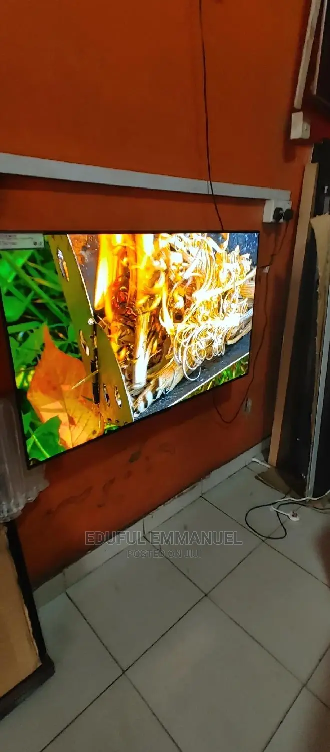 LG 48" C2 Evo Oled Uhd Smart HDR 2022 Model