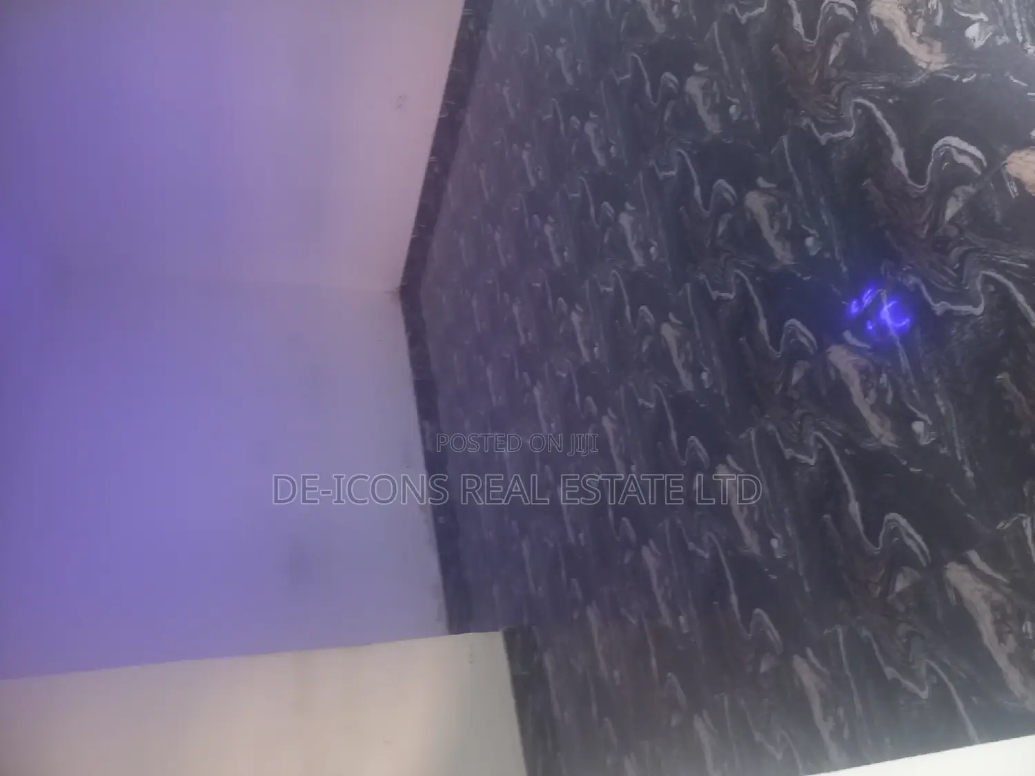 2bdrm Duplex in De-Icons Real Estate, Kasoa for rent