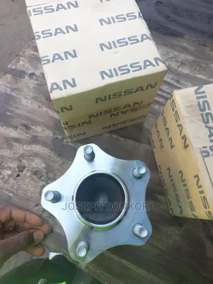 Rogue 2007 2008,2009,2010,2011,2012,2013 Back Hub