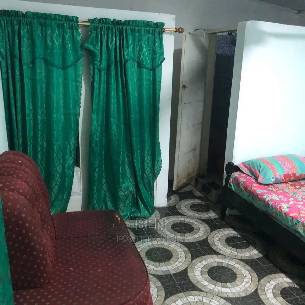 Furnished 1bdrm Apartment in Alajo for rent