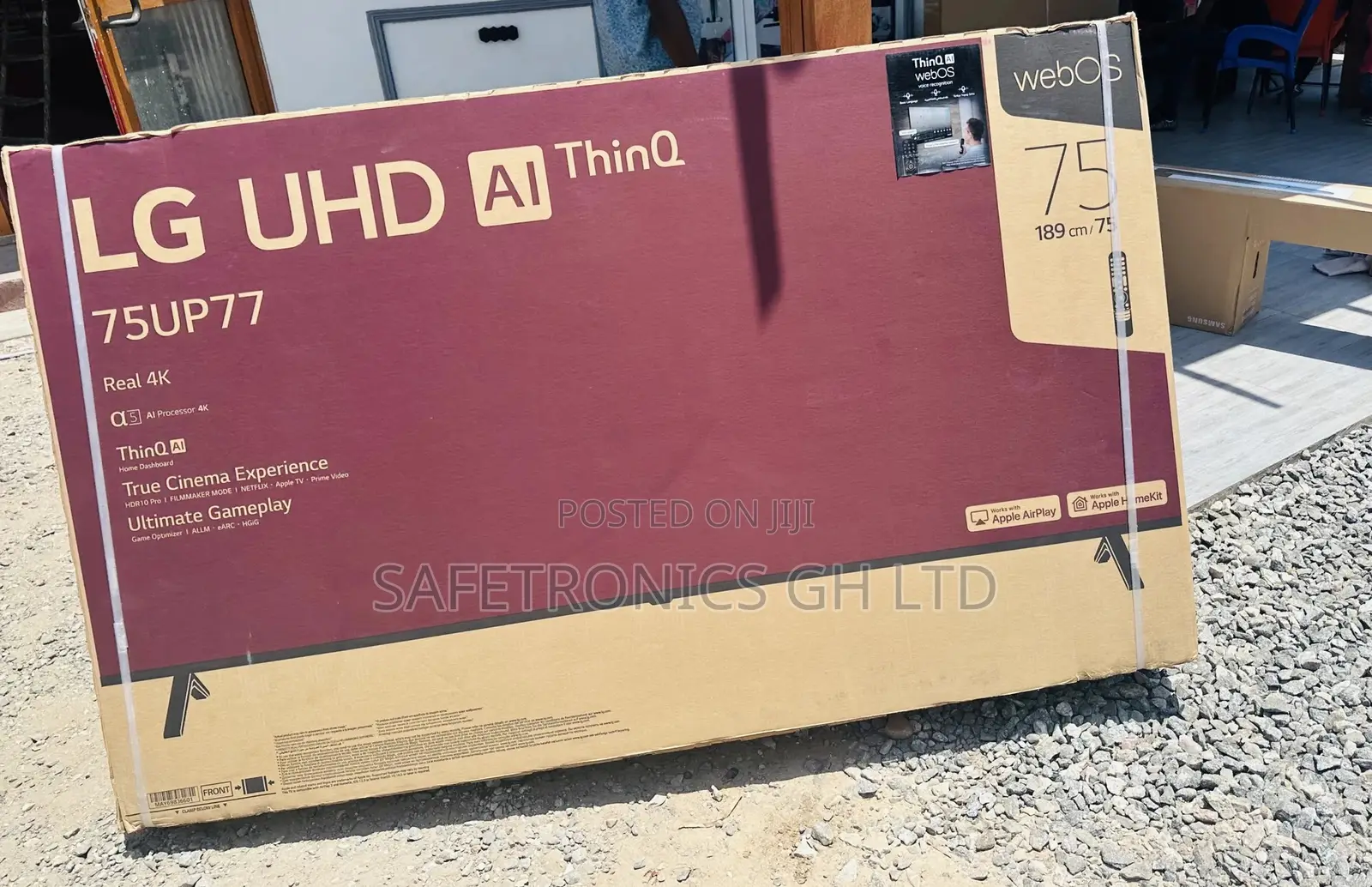 75 Inches Glossy LED UHD Unique Smart UP77 Tv