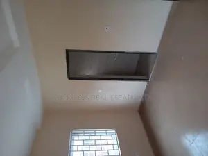 2bdrm Duplex in De-Icons Real Estate, Kasoa for rent