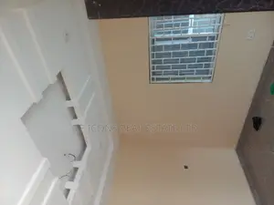 2bdrm Duplex in De-Icons Real Estate, Kasoa for rent