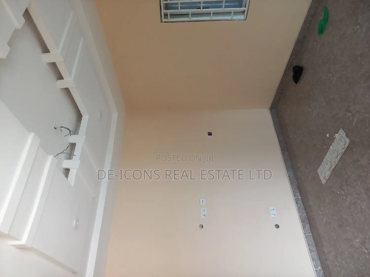 2bdrm Duplex in De-Icons Real Estate, Kasoa for rent