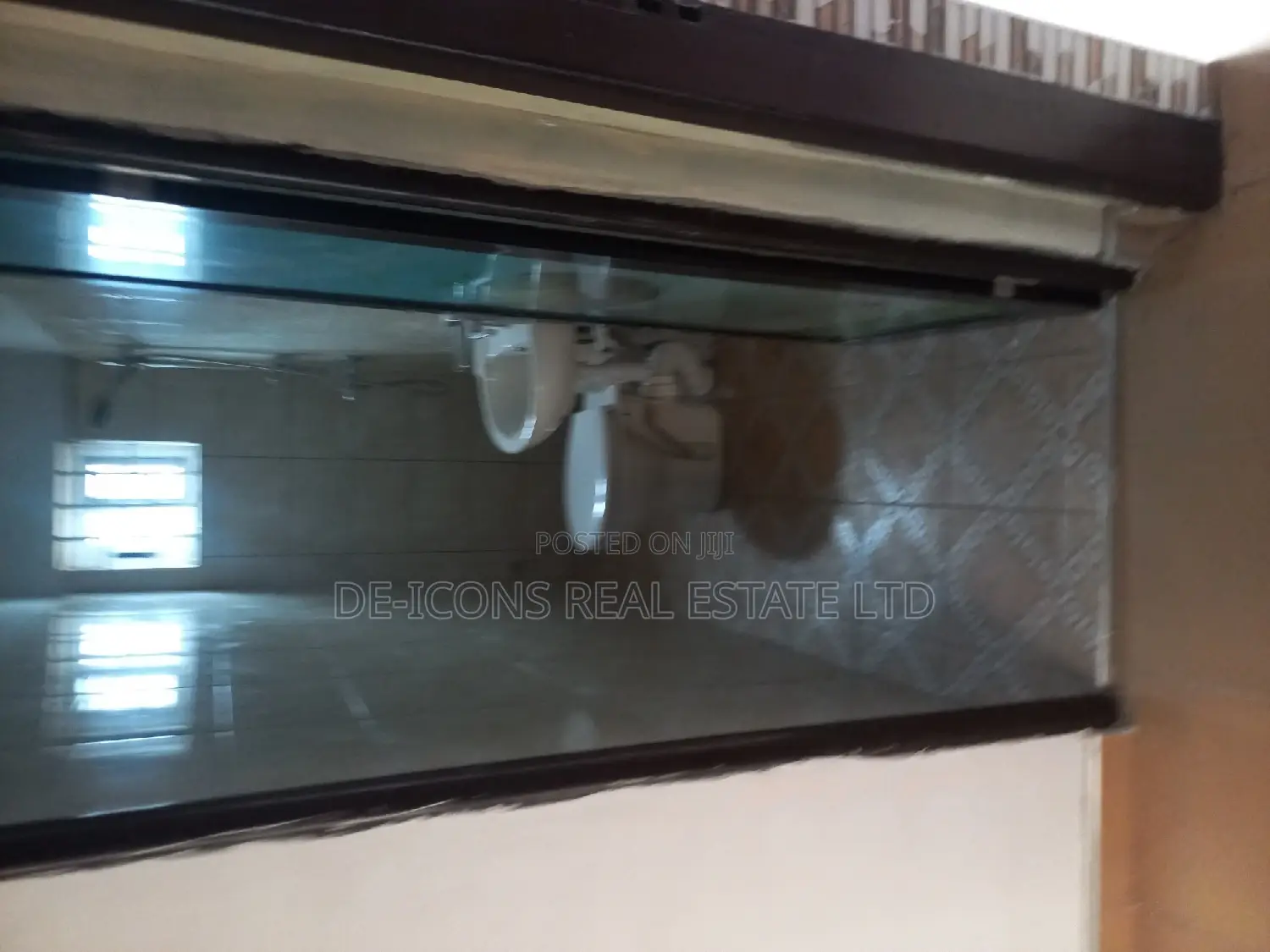 2bdrm Duplex in De-Icons Real Estate, Kasoa for rent