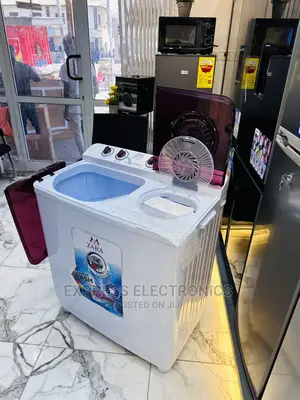 Stay Cool  With 12kg Zara Topload Washing Machine Twintub