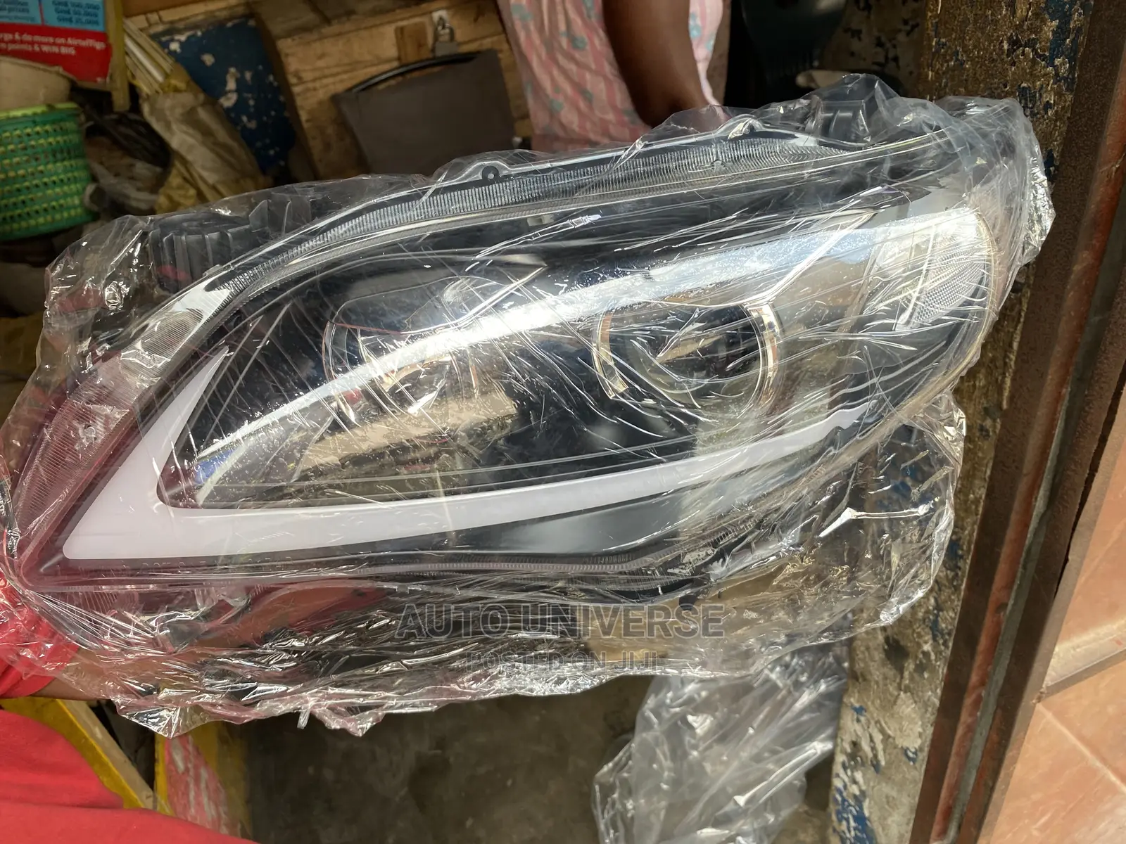 Toyota Corolla 2011 to 2013 Speck Headlight Available