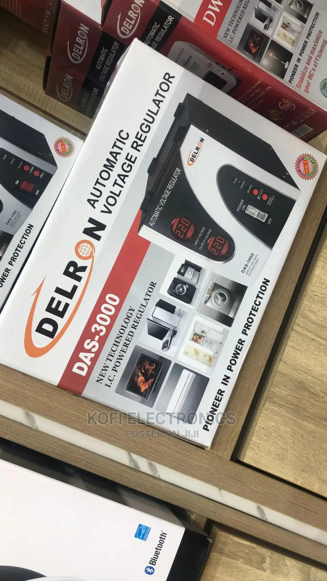Delron DAS-3000 Automatic Voltage Regulator
