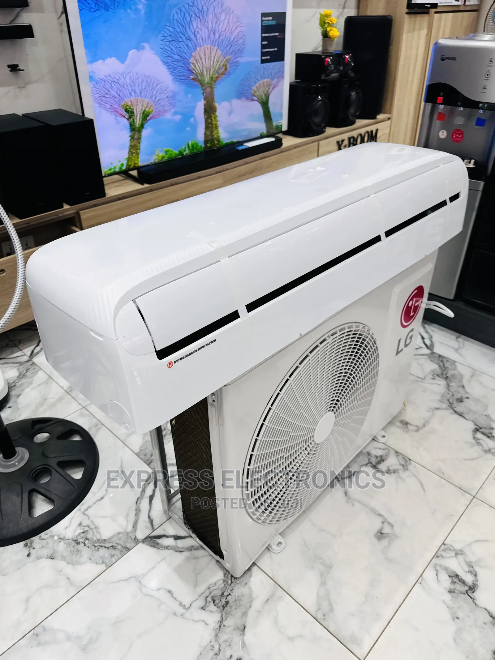 Brand~New LG Split 2.0hp R410 White AC